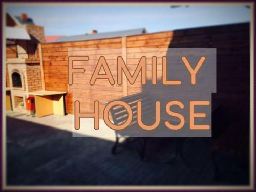 Bungalo Family House