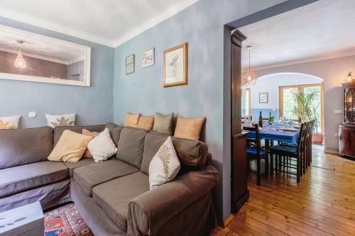 Hostal Reka Hisa River Side Lodge