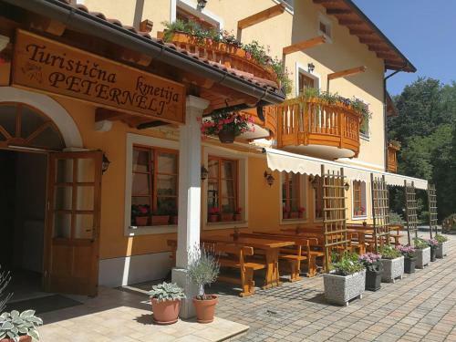 Agroturismo Farm Stay Peternelj