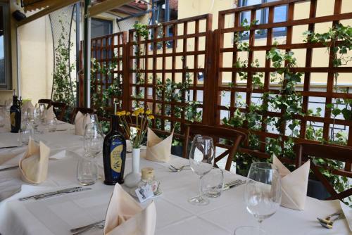 Hostal Restaurant Bric Dekani