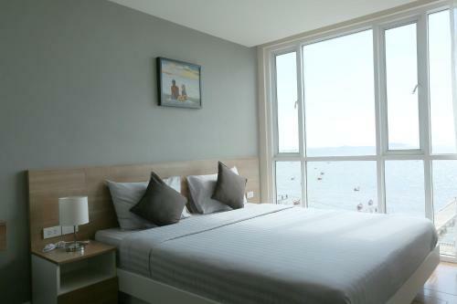 Aparthotel Bbg Seaside Luxurious Service Apartment