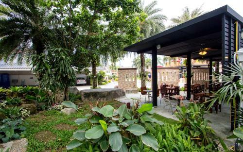 Aparthotel Phu Places