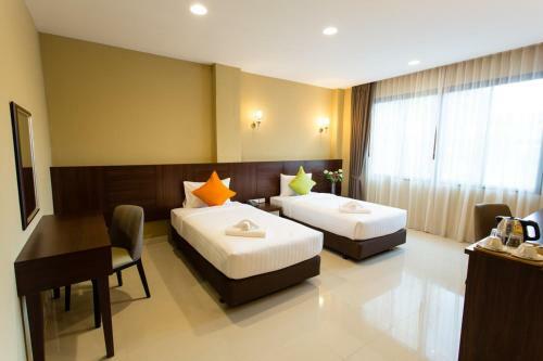 S Bangkok Hotel, Navamin