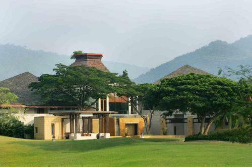 Hotel Kirimaya Golf Resort Spa