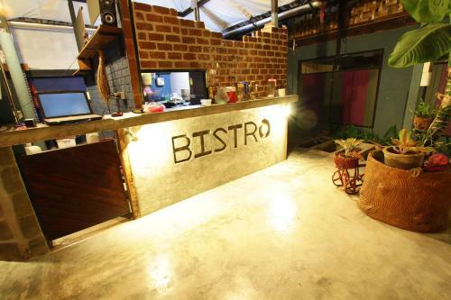 Hostal Above The Sea Maesariang
