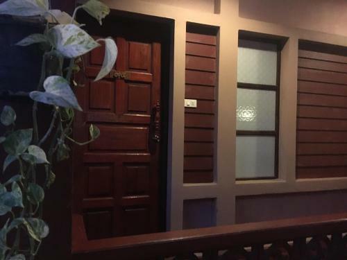 Hotel Chok-wasana Guest House