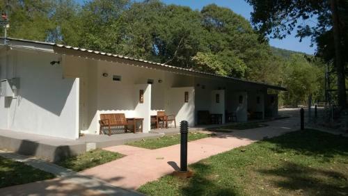 Hotel Baansukhita