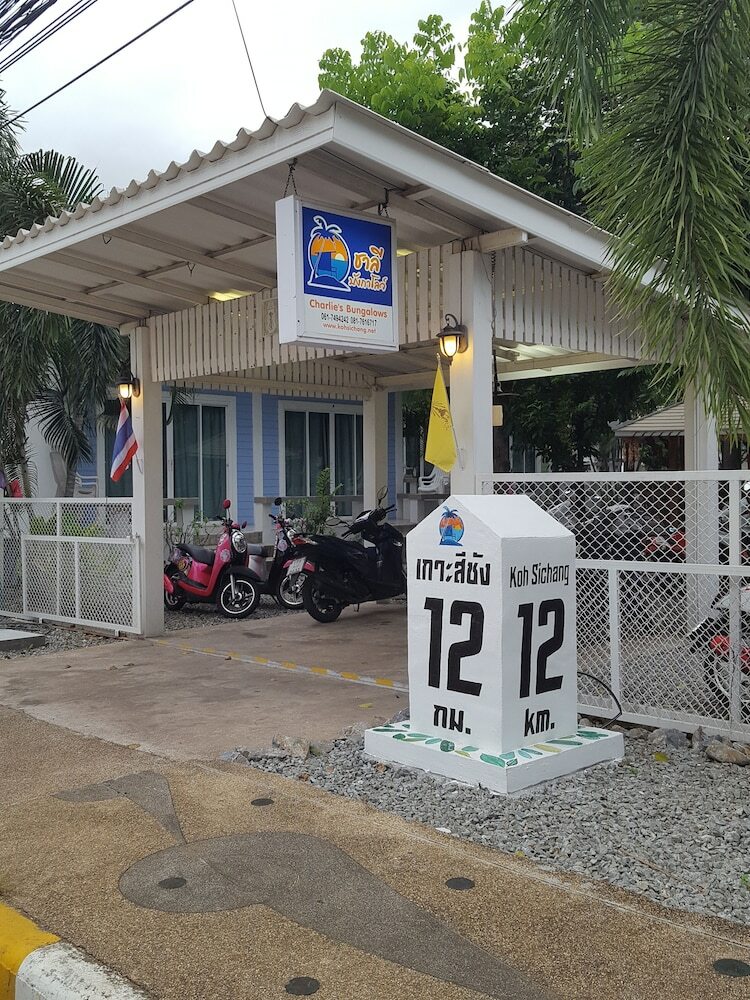 Hotel Charlie's Bungalows