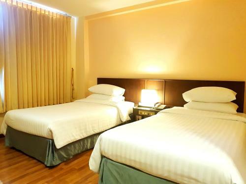 Dusit Hotel