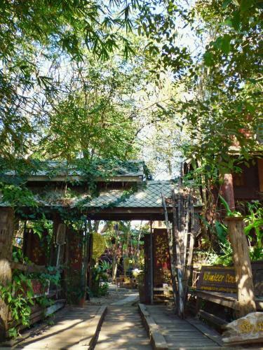 Hostal Kad Sala Lanna Cultural Homestay