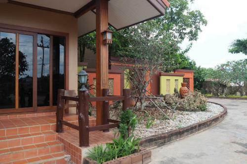 Hostal Maihom Resort 304