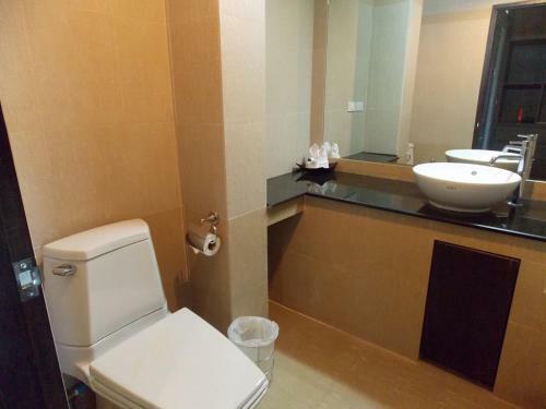 Hotel Phanhin 304 (R1)