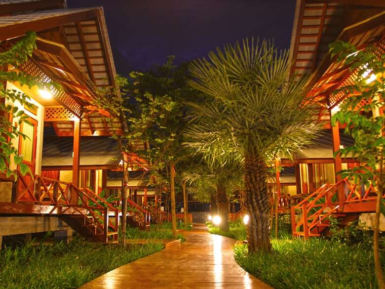 Hotel Baan Siriporn Resort