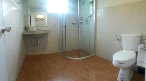 Hotel Tanaosri & Creekside Resort