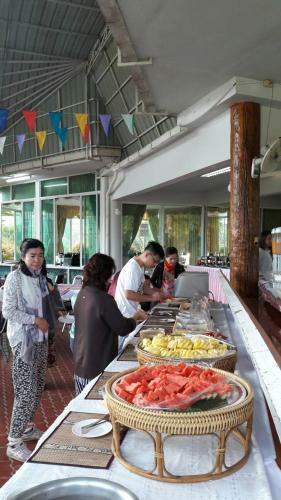 Hotel Tanaosri & Creekside Resort