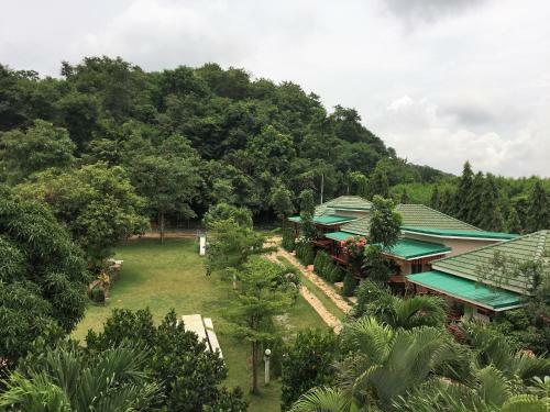 Hotel ?baan Ing Khao Resort