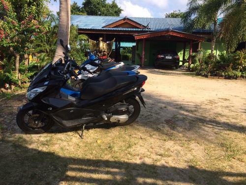 Hotel Dragon Hut Resort