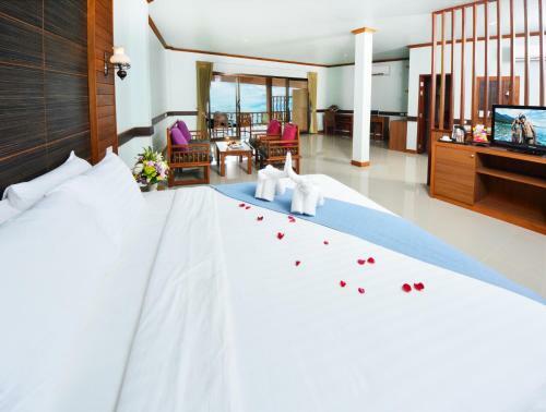 Hotel Haad Yao Bayview Resort & Spa
