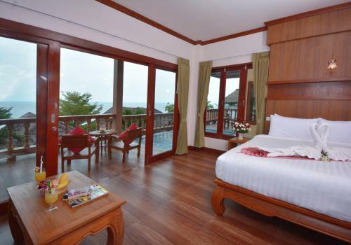Hotel Haad Yao Bayview Resort & Spa
