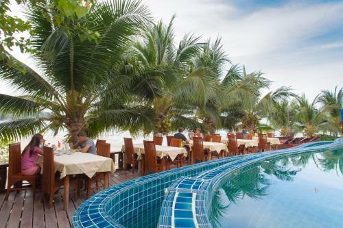 Hotel Haad Yao Bayview Resort & Spa