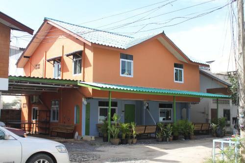 Albergue Phangan Guest House