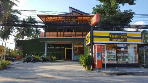 First And Frang Hotel