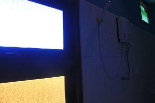 Hostal Baan Talay Guesthouse
