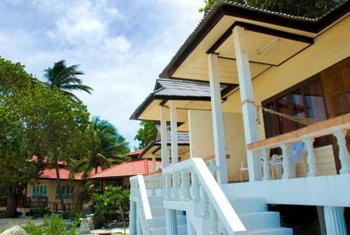 Hotel Rin Beach Resort