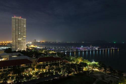 Hotel White Sand Beach Residences Pattaya