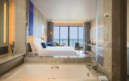 Hotel Renaissance Pattaya Resort & Spa