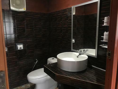 Hostal V&k Baansuankaew Resort