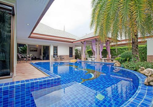 Victoria Villa Madonna