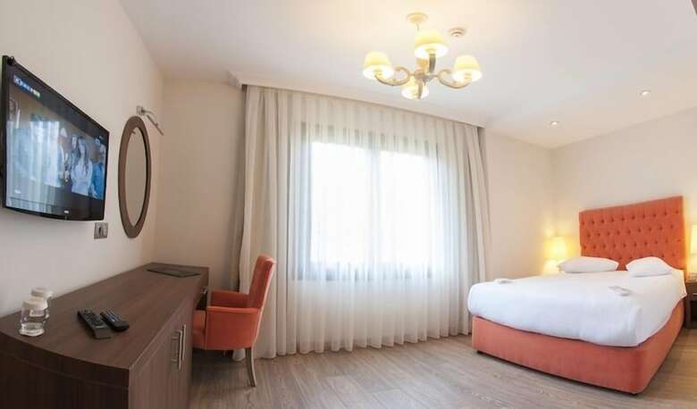 Motali Life Hotel