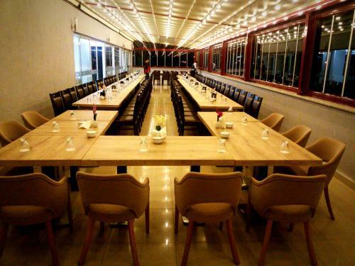 Umur Hotel
