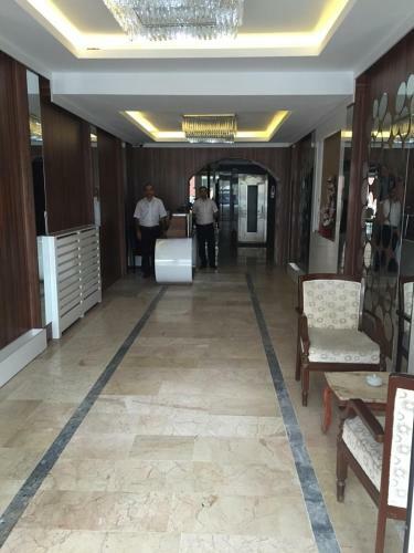 Hotel Cenas Otel