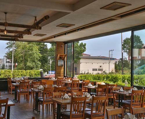 Grand Ayzek Hotel