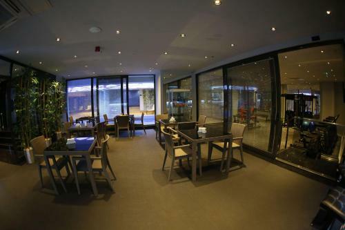 Hotel TRYP By Wyndham Istanbul Sancaktepe