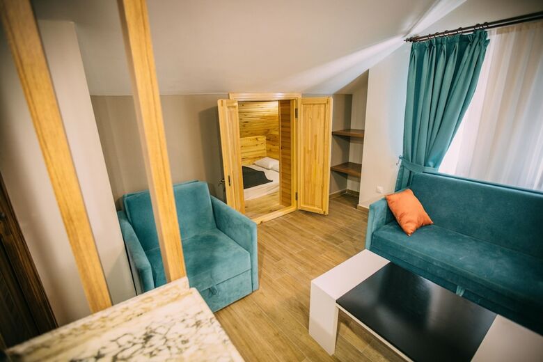 Turkuaz Apart