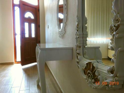Assos Nazan Motel Restoran Beach