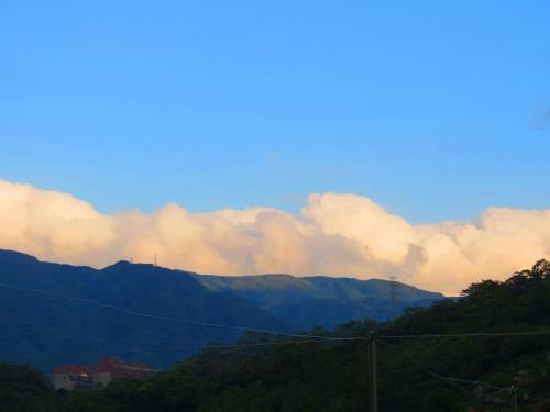 Bed & Breakfast Ez Stay Juifen(Ruifang Station)