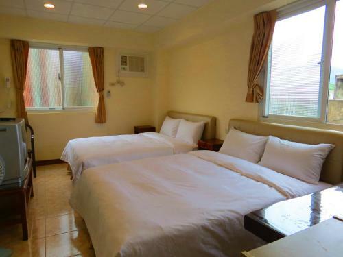 Bed & Breakfast Ez Stay Juifen(Ruifang Station)