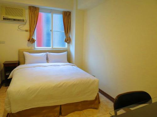 Bed & Breakfast Ez Stay Juifen(Ruifang Station)
