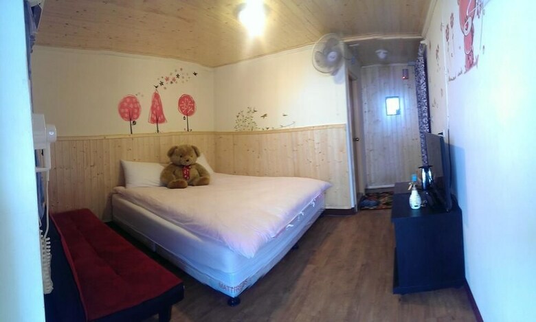 Bed & Breakfast Linyuan Village