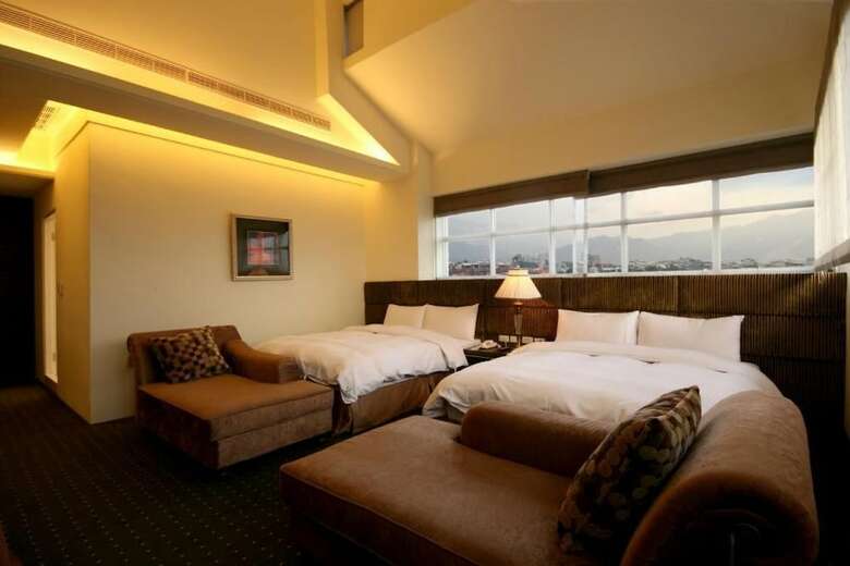 Mountain Fish Water Hotel