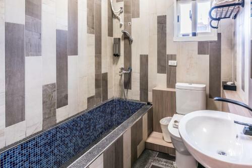 Hostal Blue Hole Guesthouse