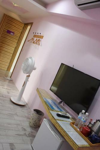 Xinghai Homestay II