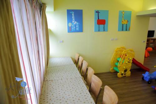 Child Fun Tongwan B&B