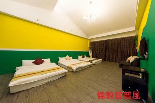 Wooden Man Homestay Luodong