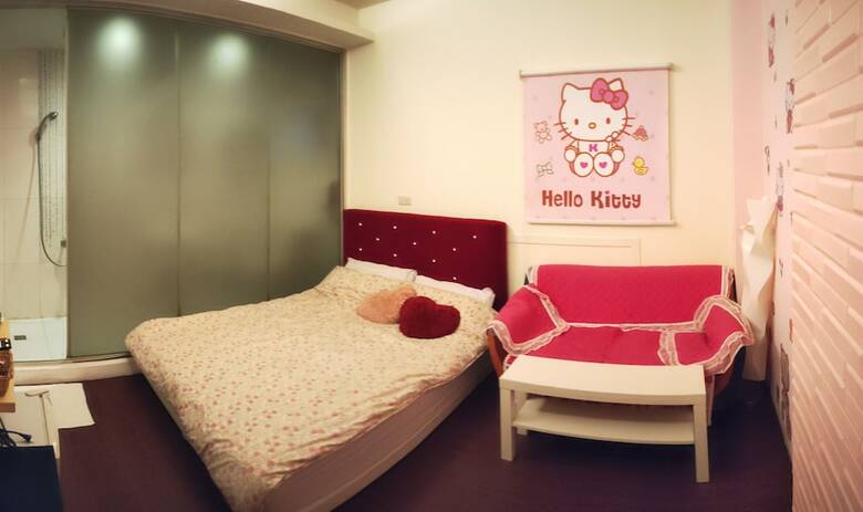 Hostal Come And Play Guesthouse