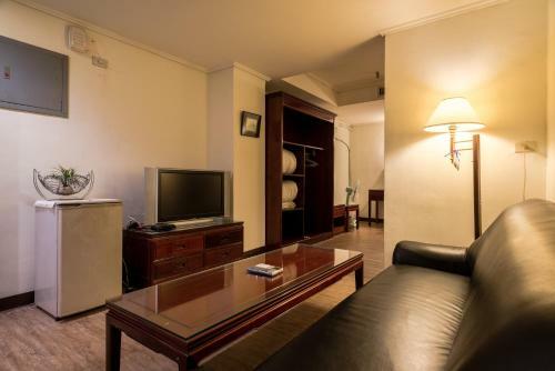 Galaxy Hotel